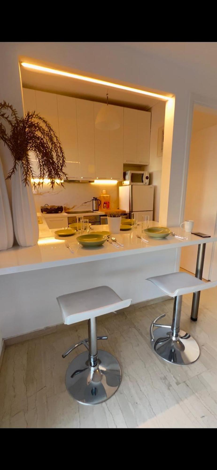 Apartment Maria Louiza Near Center *
