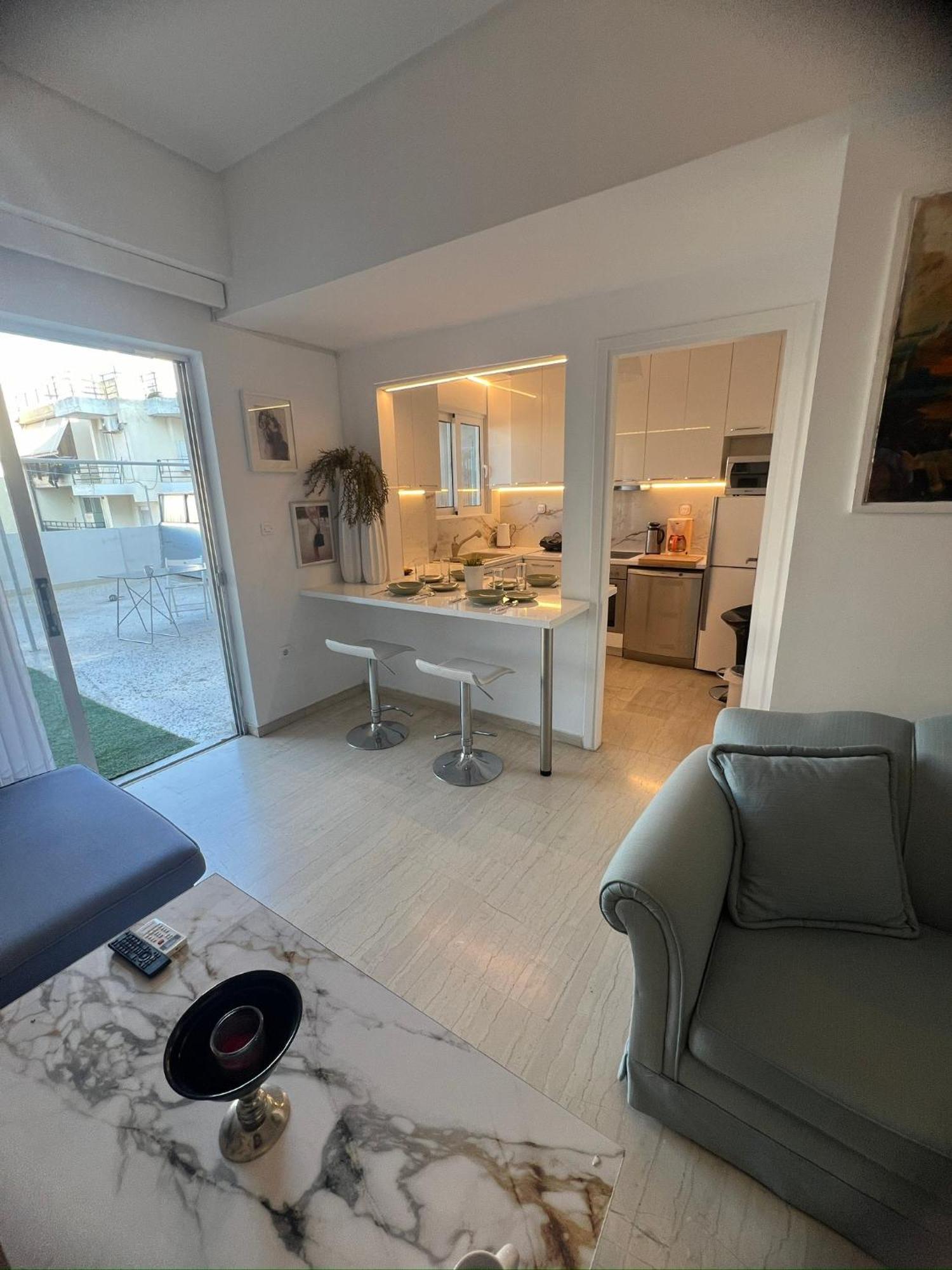 Apartment Maria Louiza Near Center Athens